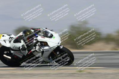 media/Oct-02-2025-Racers Edge (Thu) [[2c91cb6ab3]]/3-B Group/Session 5-Turn 3 Inside Pans (2pm)/